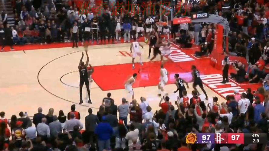 76人关键战终场绝杀球迷情绪彻底被点燃 76人关键战终场绝杀球迷情绪彻底被点燃